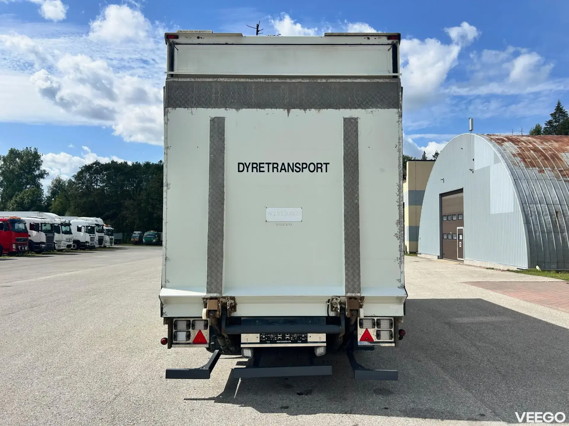 HFR KF24 3AXLE + 3FLOOR