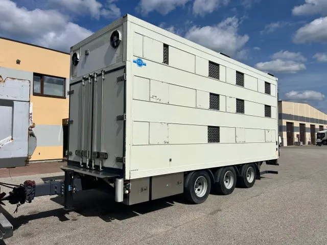 Image of HFR KF24 3AXLE + 3FLOOR