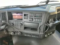 Volvo FMX 6X4 EURO6 + HIAB + JIB + LIFTING AXLE 345kW thumbnail