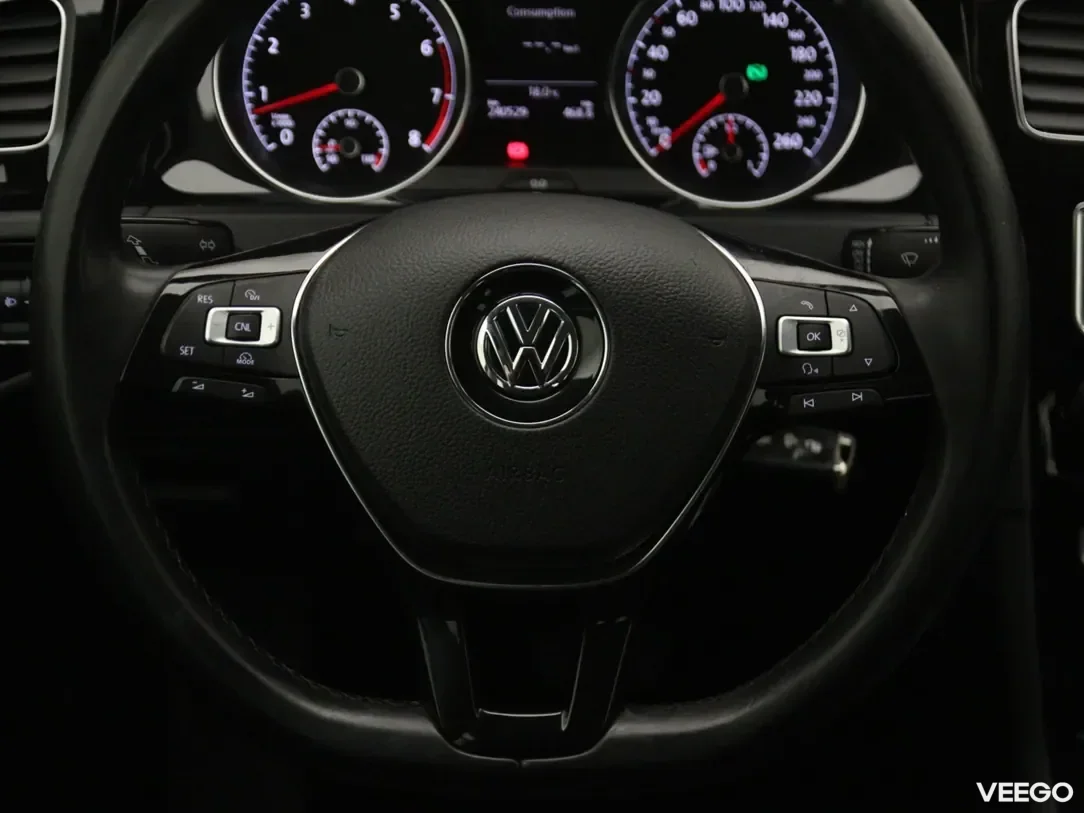 Volkswagen Golf 1.4 103kW