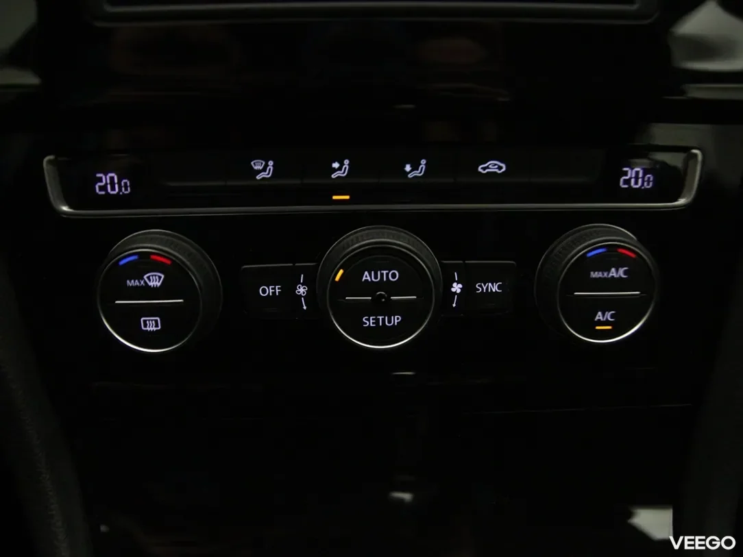 Volkswagen Golf 1.4 103kW