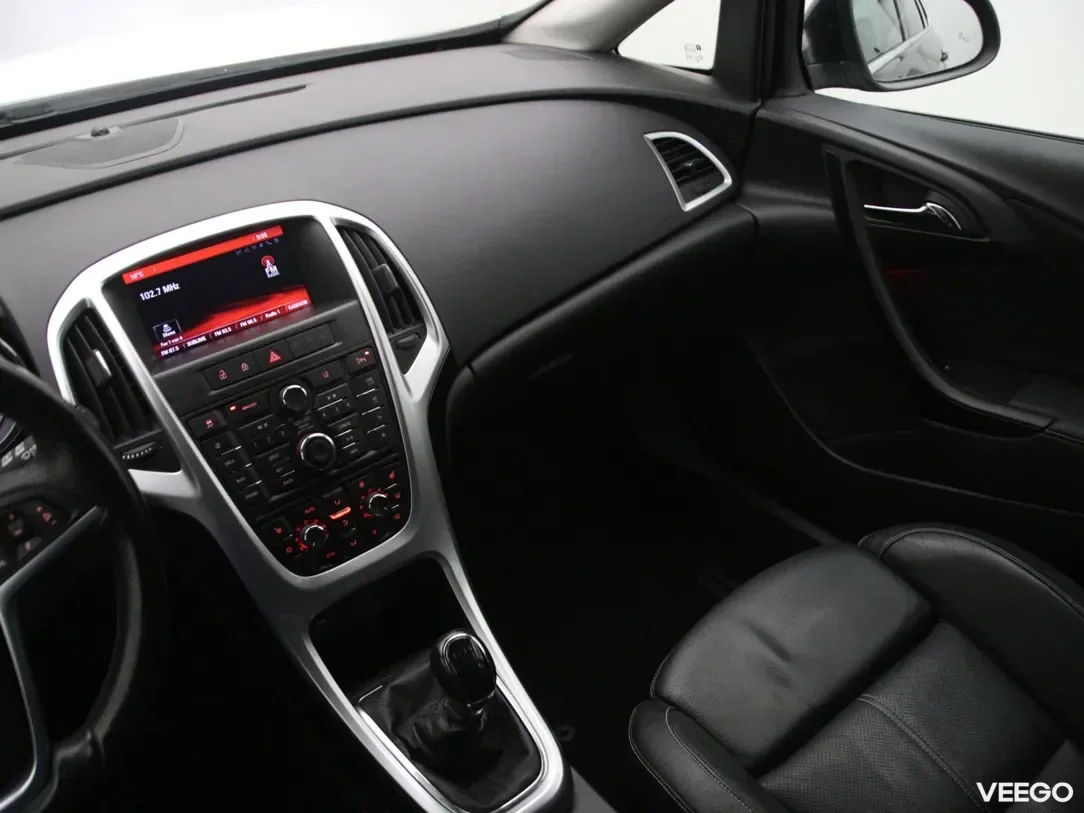 Opel Astra 1.6 100kW