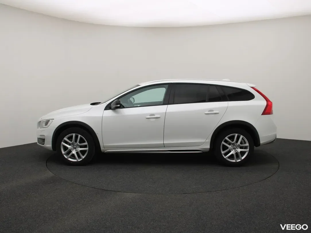 Volvo v60-cross-country 2 140kW