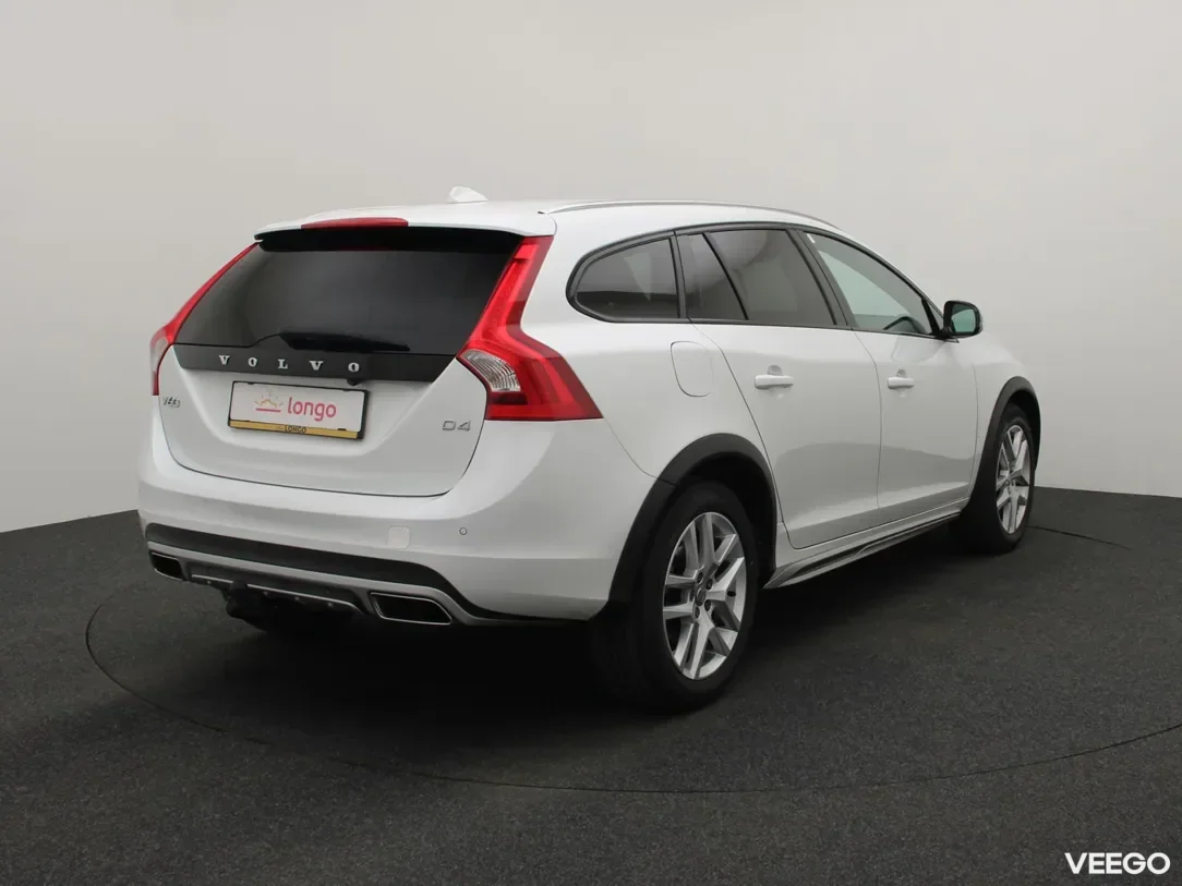 Volvo v60-cross-country 2 140kW