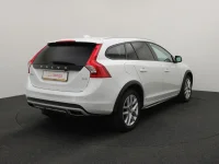 Volvo v60-cross-country 2 140kW thumbnail