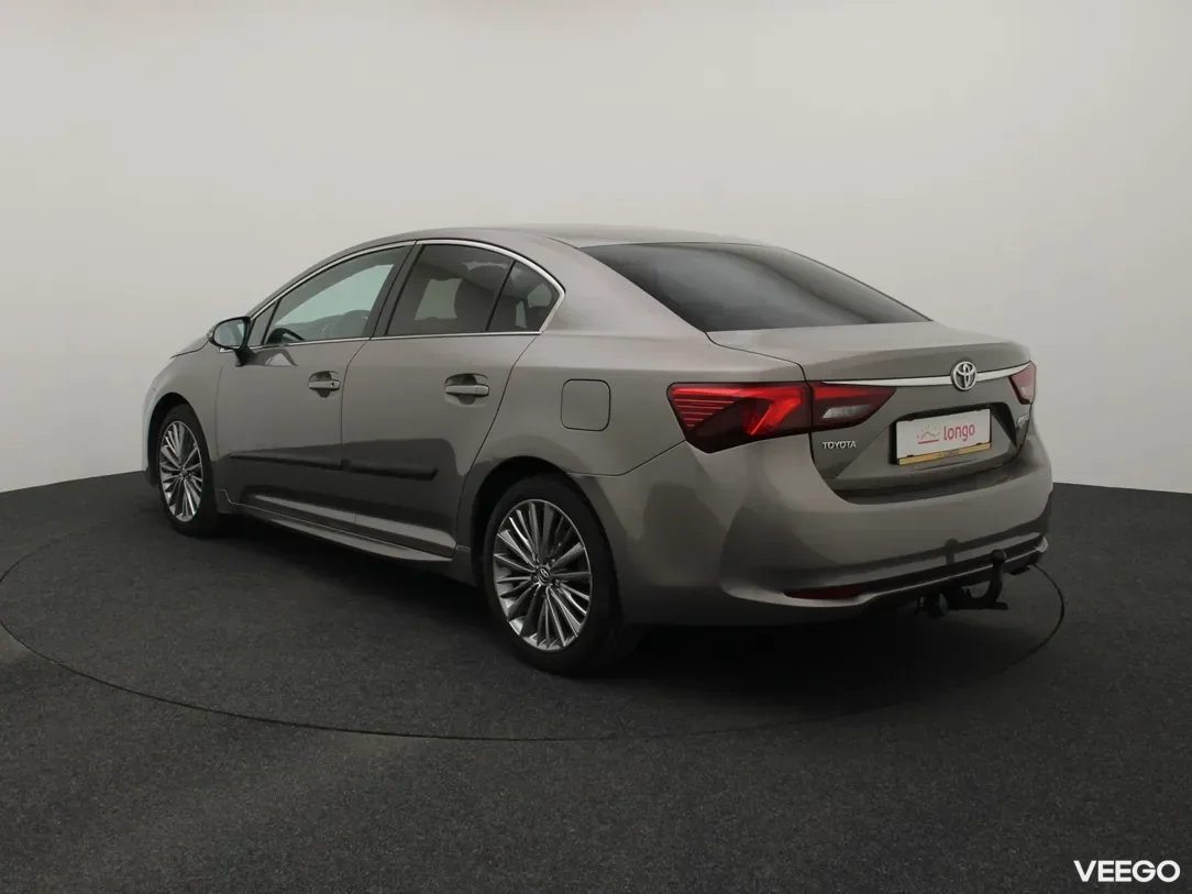 Toyota Avensis 2 105kW