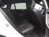 Volvo v60-cross-country 2 140kW thumbnail