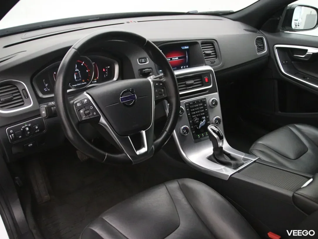 Volvo v60-cross-country 2 140kW