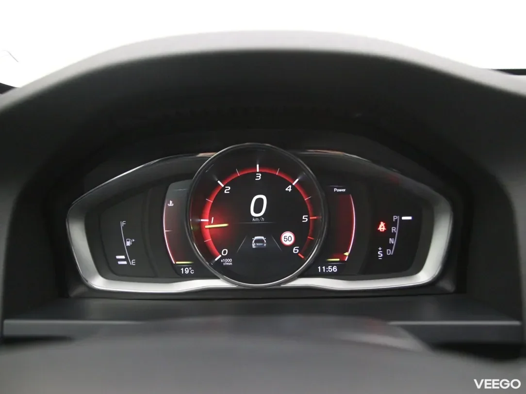 Volvo v60-cross-country 2 140kW