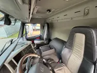 Volvo FM 6x2 + THERMO KING T-1200R + 9,9M BOX 345kW thumbnail