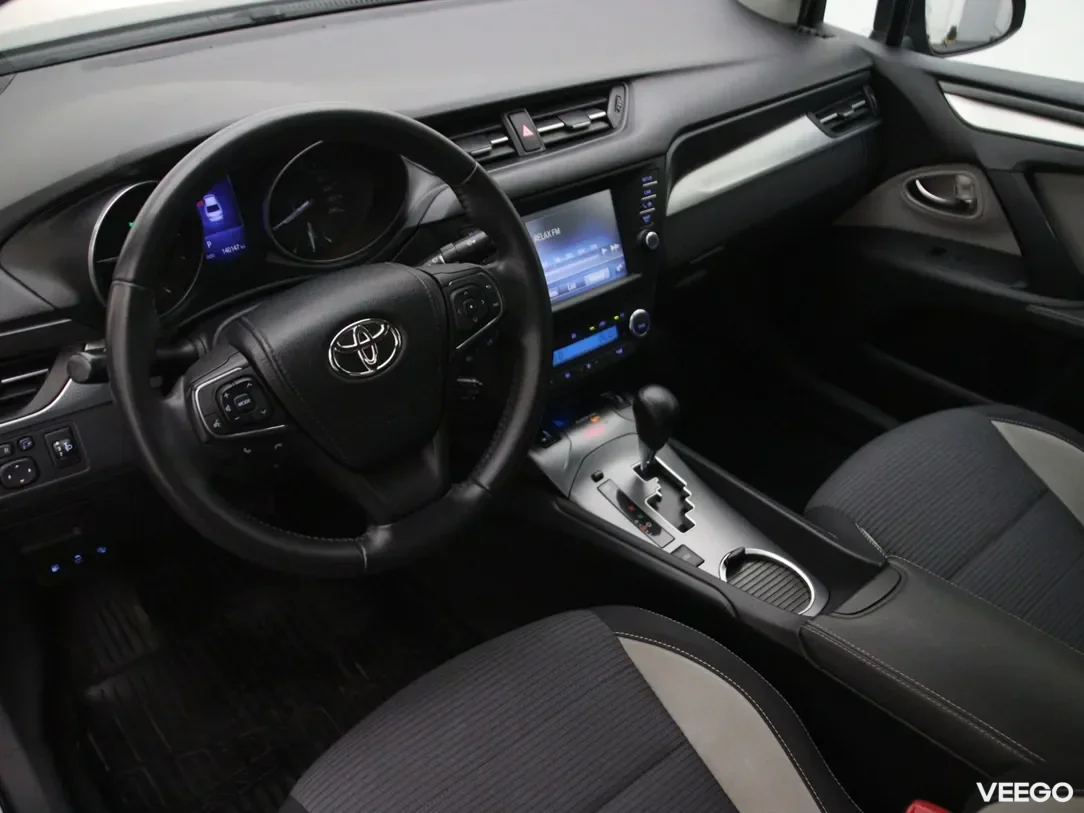 Toyota Avensis 1.8 108kW