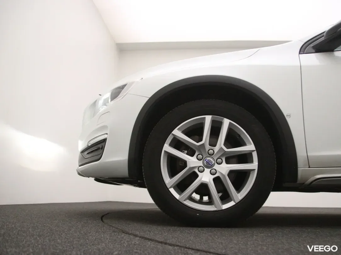 Volvo v60-cross-country 2 140kW