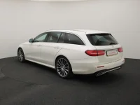 Mercedes-Benz E220 2 143kW thumbnail