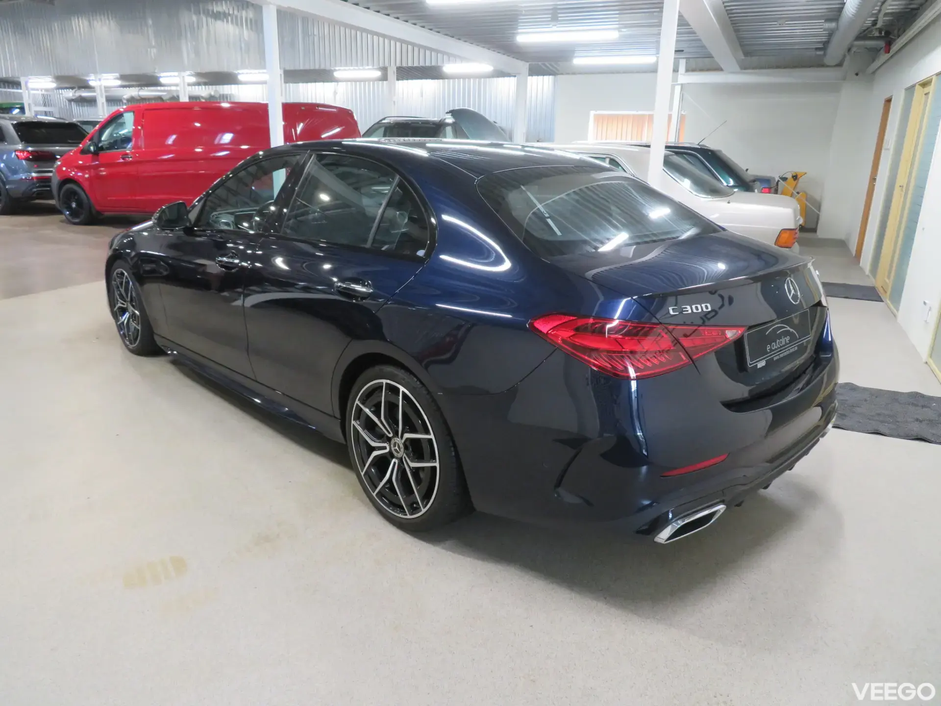 Mercedes-Benz C300 2.0 190kW