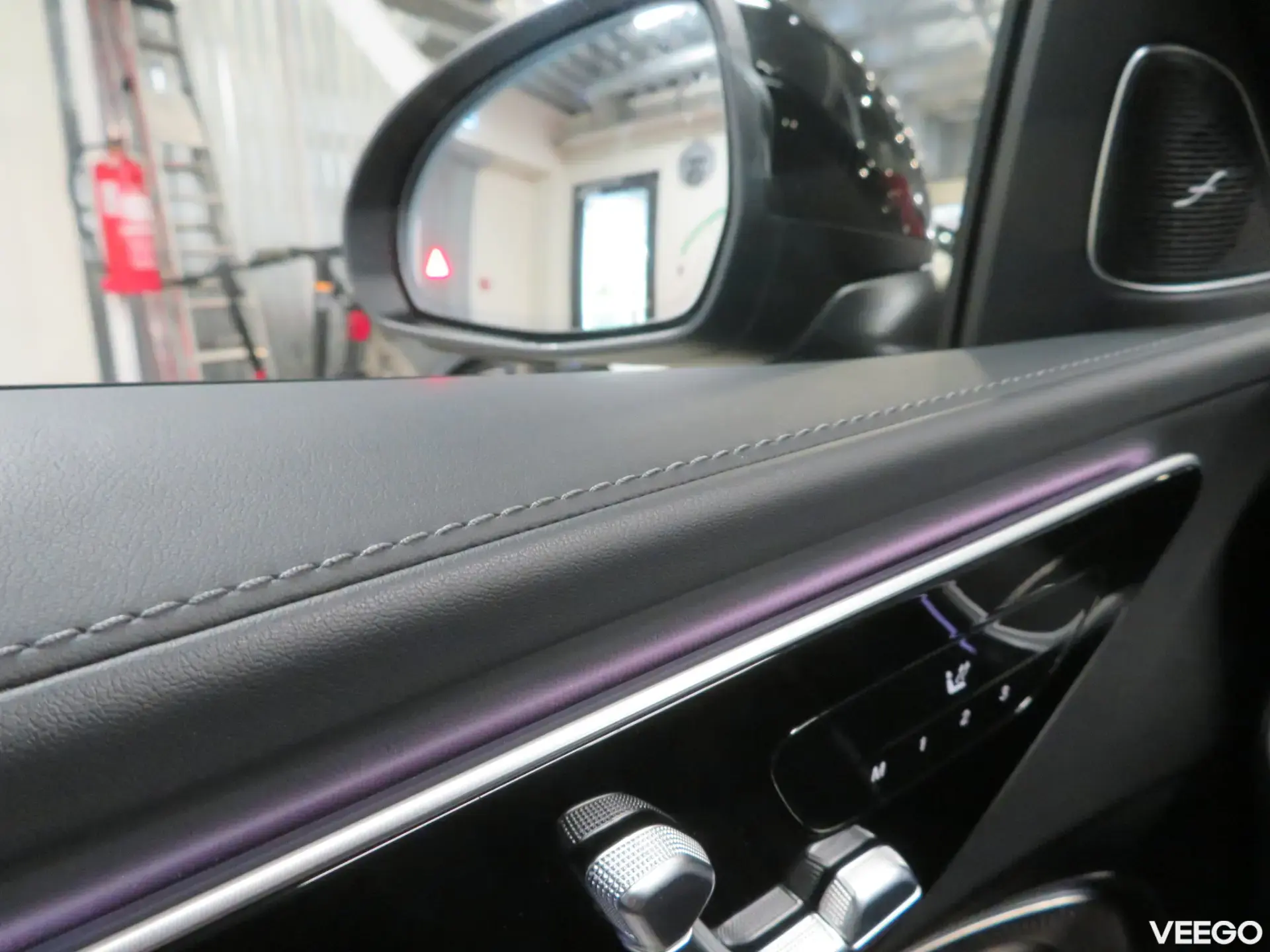 Mercedes-Benz C300 2.0 190kW