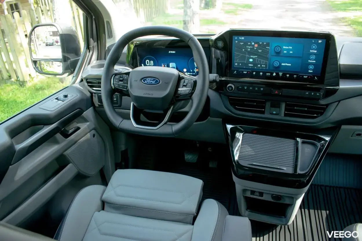 Ford Tourneo Custom AWD L2 Titanium X FULL 2 125kW