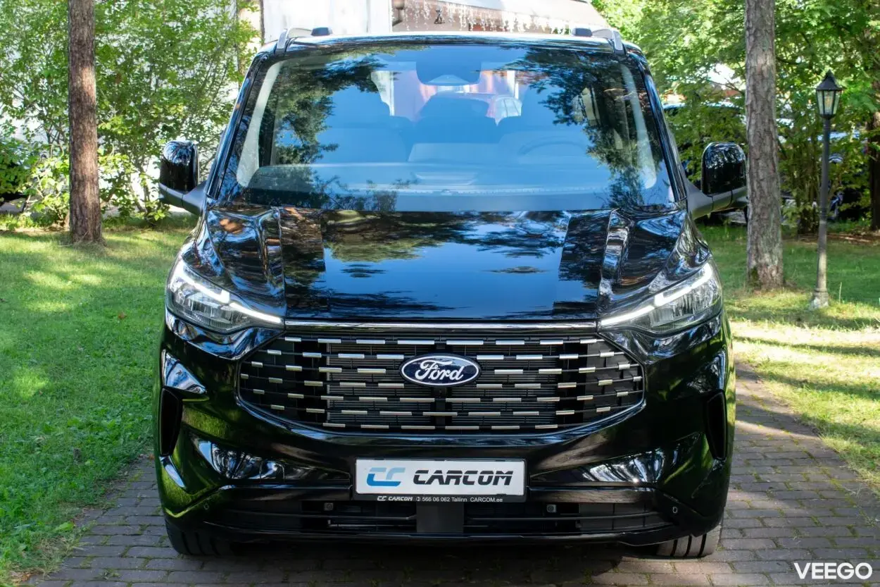 Ford Tourneo Custom AWD Titanium X L2 FULL 2 125kW
