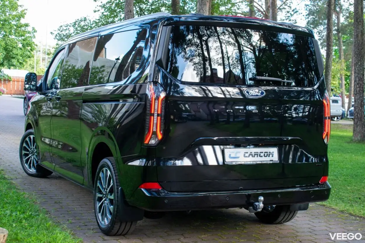 Ford Tourneo Custom AWD Titanium X L2 FULL 2 125kW