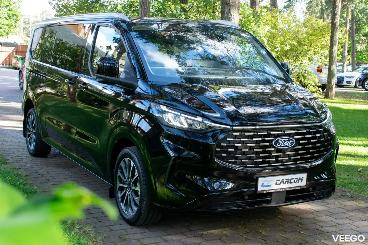 Ford Tourneo Custom AWD Titanium X L2 FULL 2 125kW