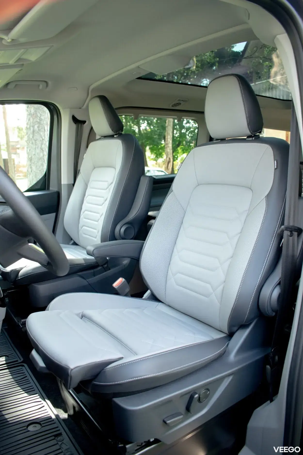 Ford Tourneo Custom AWD L2 Titanium X FULL 2 125kW