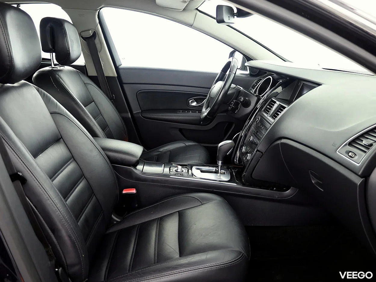 Renault Latitude 2.0 127kW