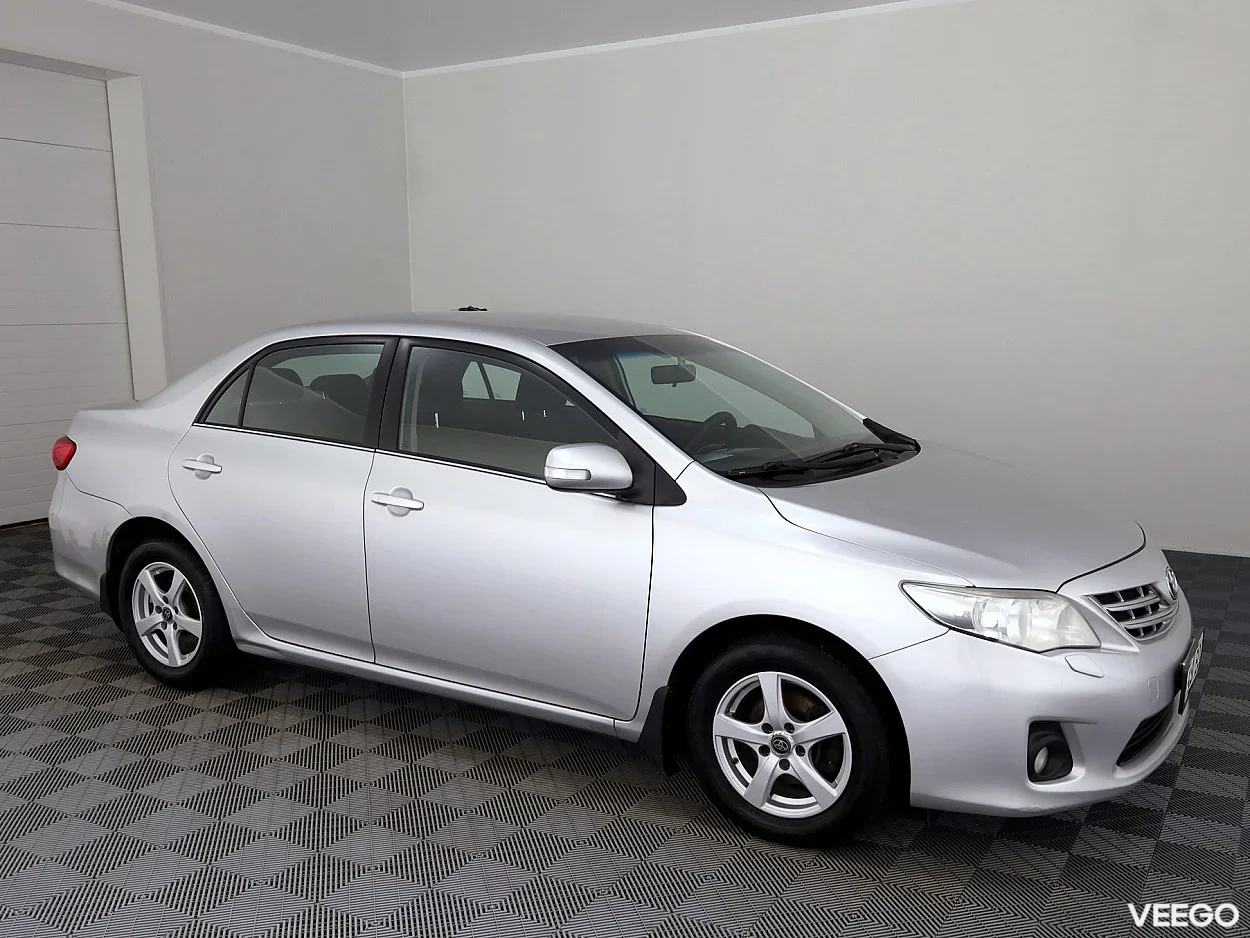 Toyota Corolla 1.6 97kW
