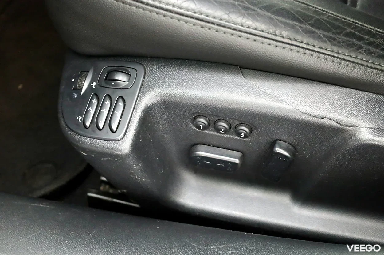 Renault Latitude 2.0 127kW