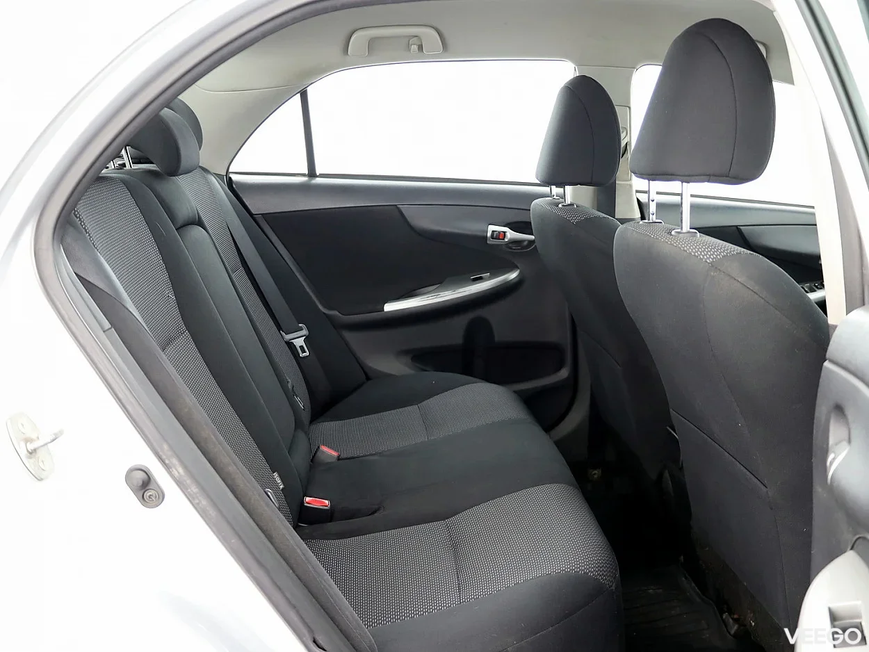 Toyota Corolla 1.6 97kW