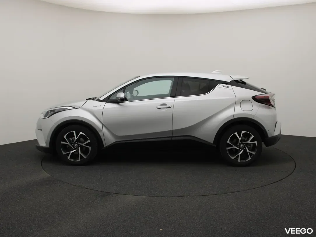 Toyota C-HR 1.8 90kW