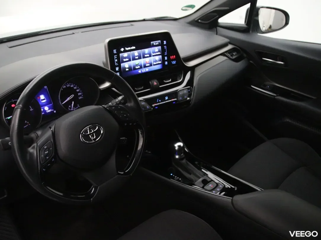 Toyota C-HR 1.8 90kW