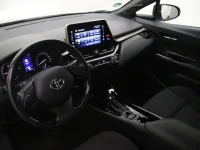 Toyota C-HR 1.8 90kW thumbnail