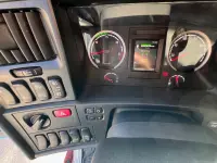 Scania G370 272kW thumbnail