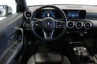 Mercedes-Benz A180 - 1.3 100kW thumbnail