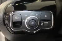 Mercedes-Benz A180 - 1.3 100kW thumbnail