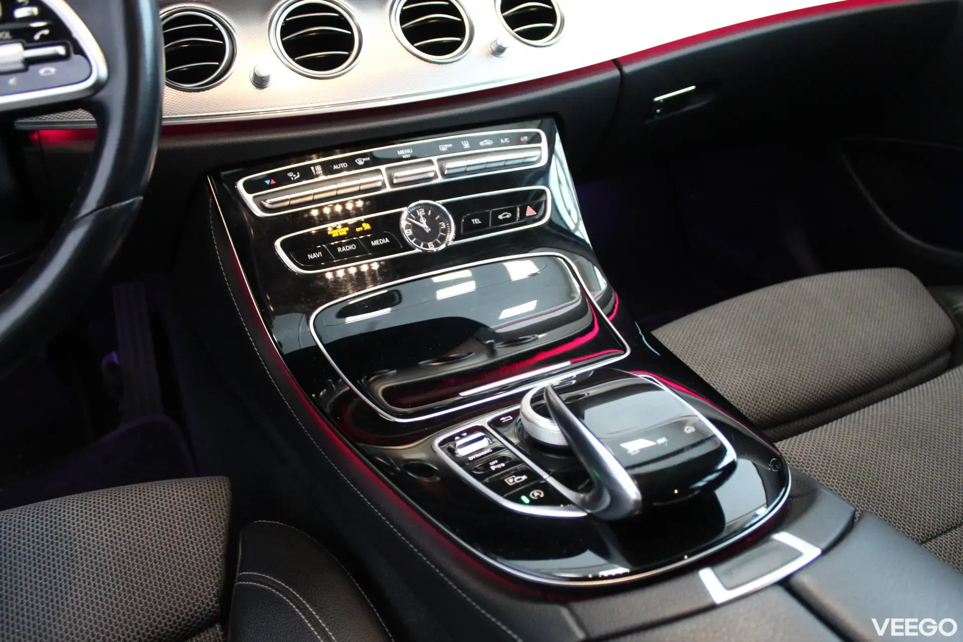 Mercedes-Benz E220 4Matic Avantgarde 2 143kW