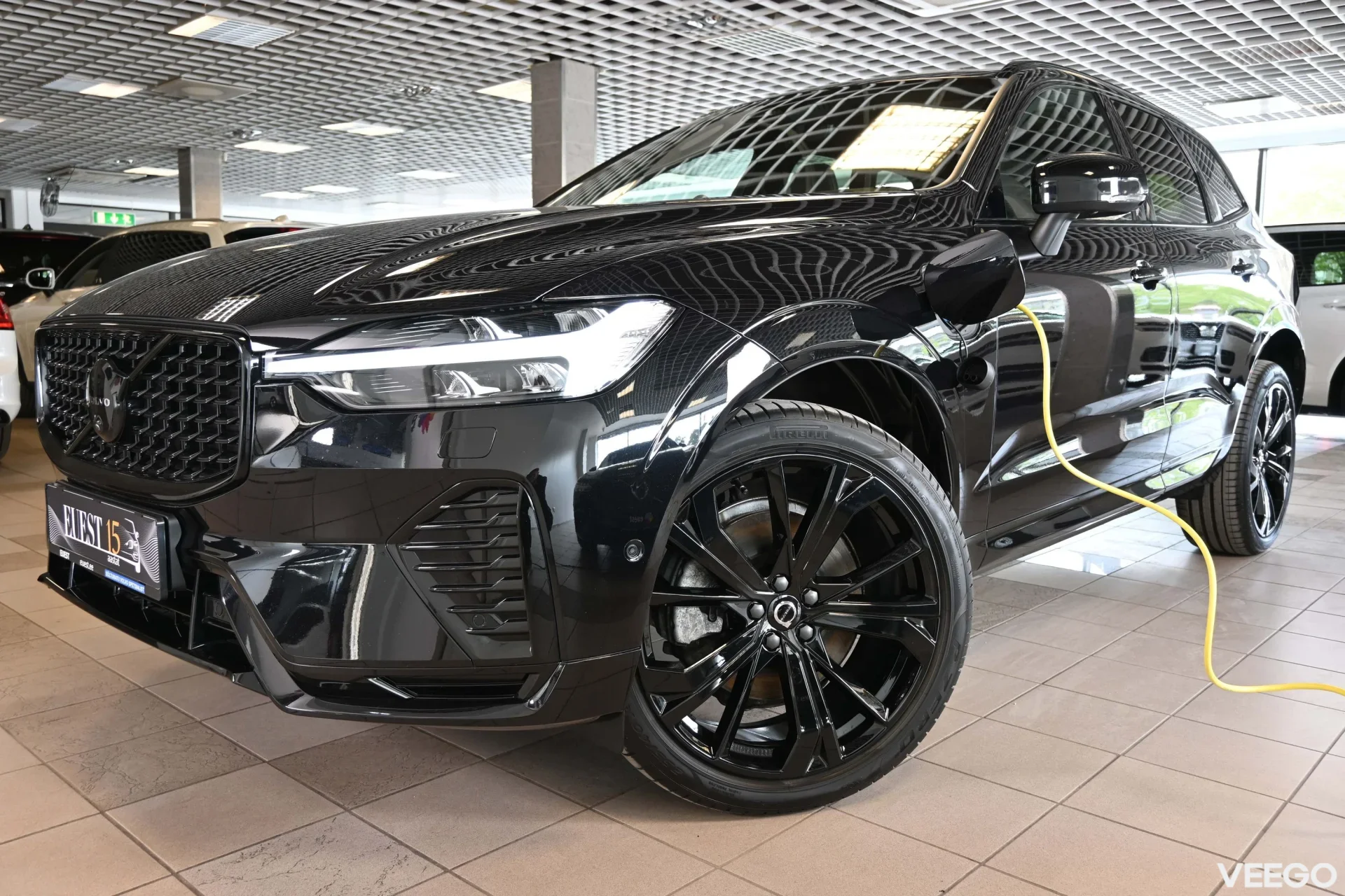 Volvo XC60 AWD 4C B&W LUXURY+ BLACK EDITION INTELLI PRO 2 293kW