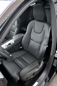 Volvo XC60 AWD 4C B&W LUXURY+ BLACK EDITION INTELLI PRO 2 293kW thumbnail