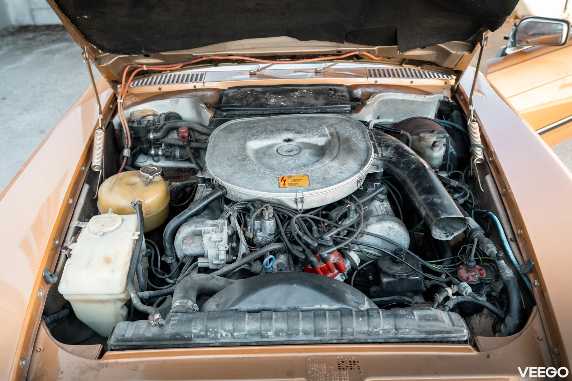 Mercedes-Benz 380 3.8 150kW