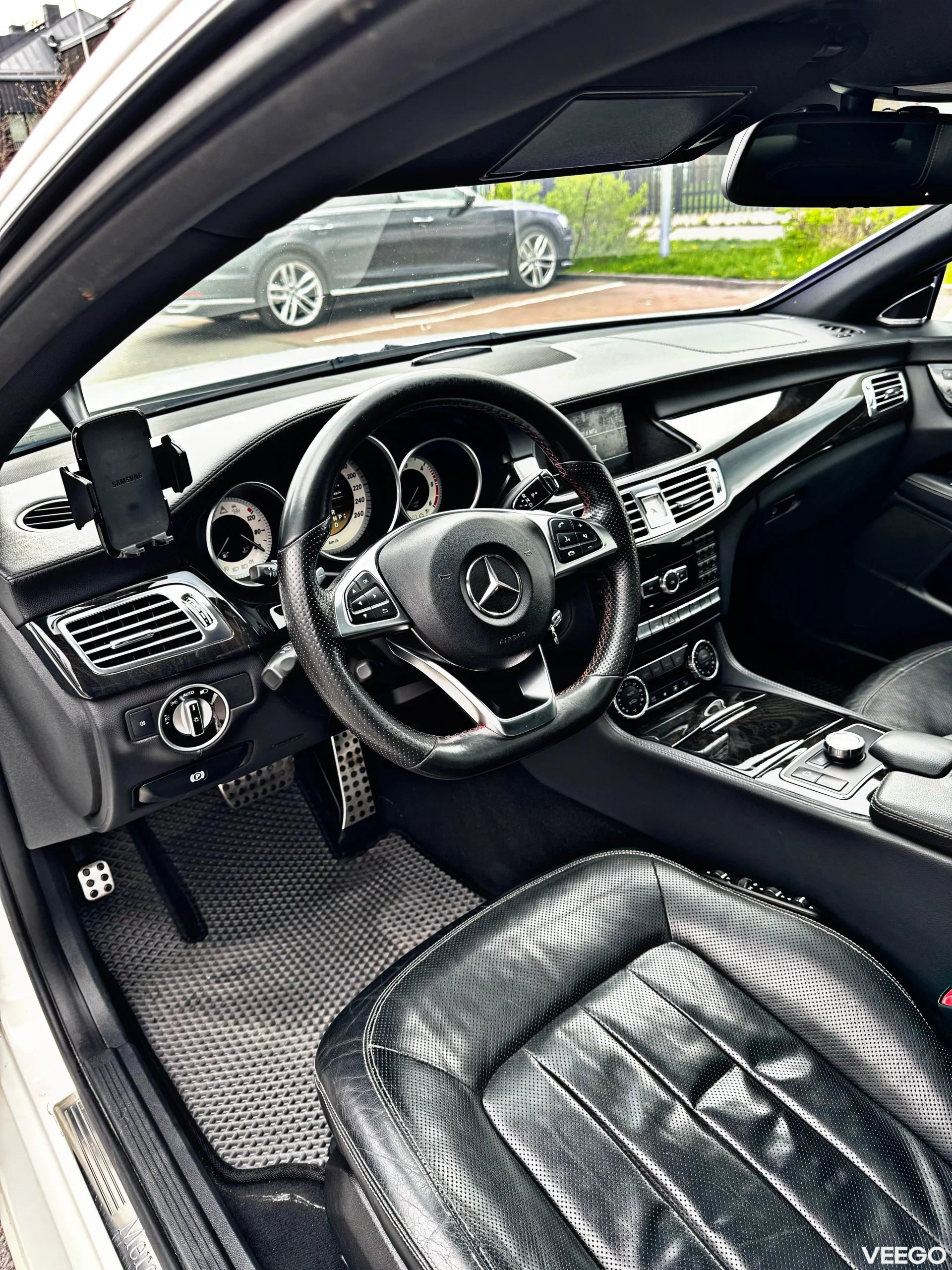 Mercedes-Benz CLS350 3.0 195kW