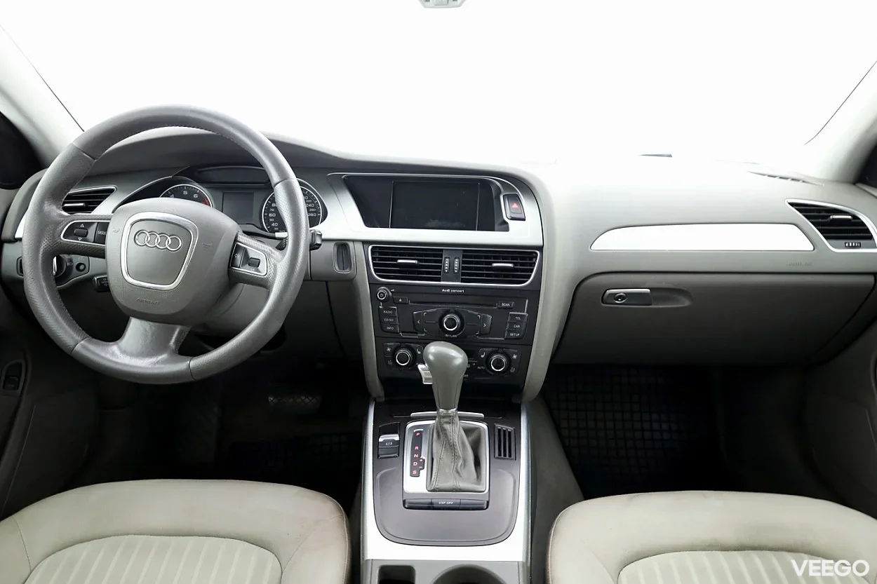 Audi A4 1.8 118kW