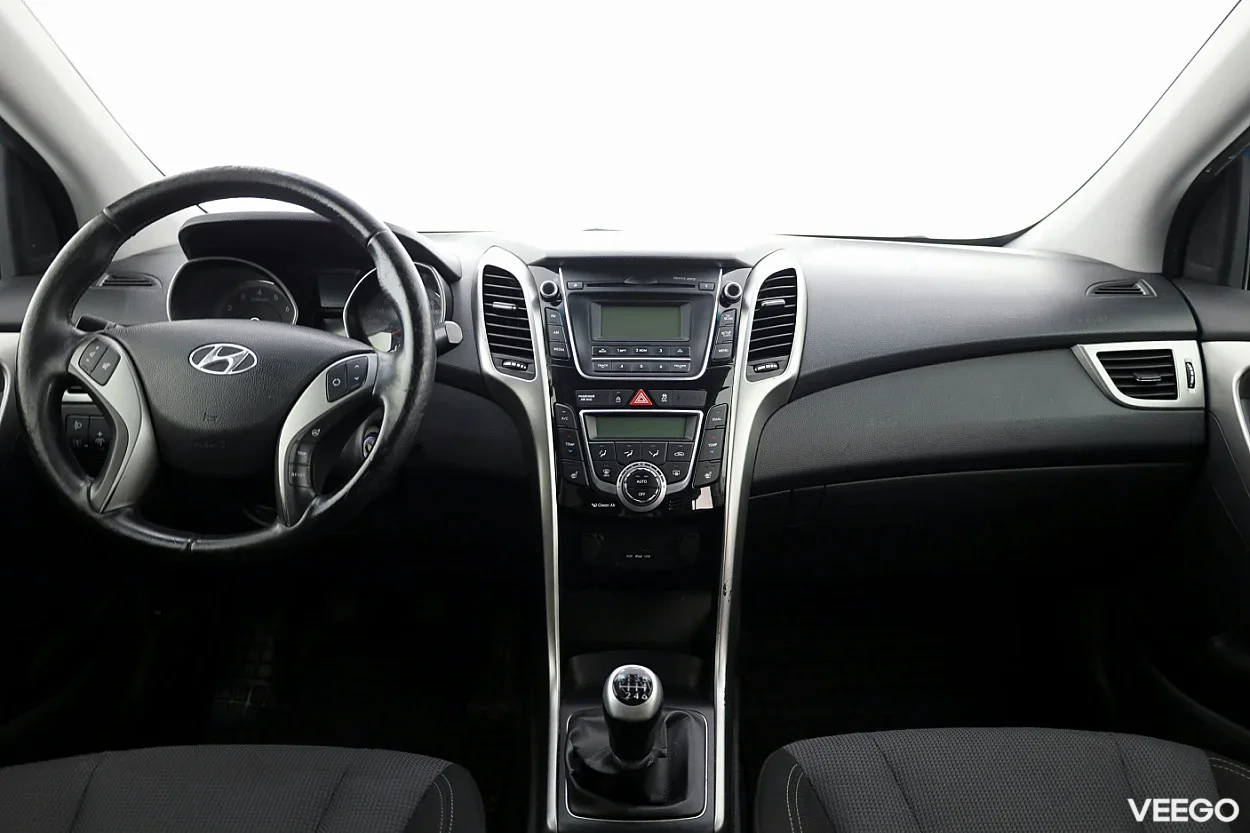 Hyundai i30 1.6 99kW