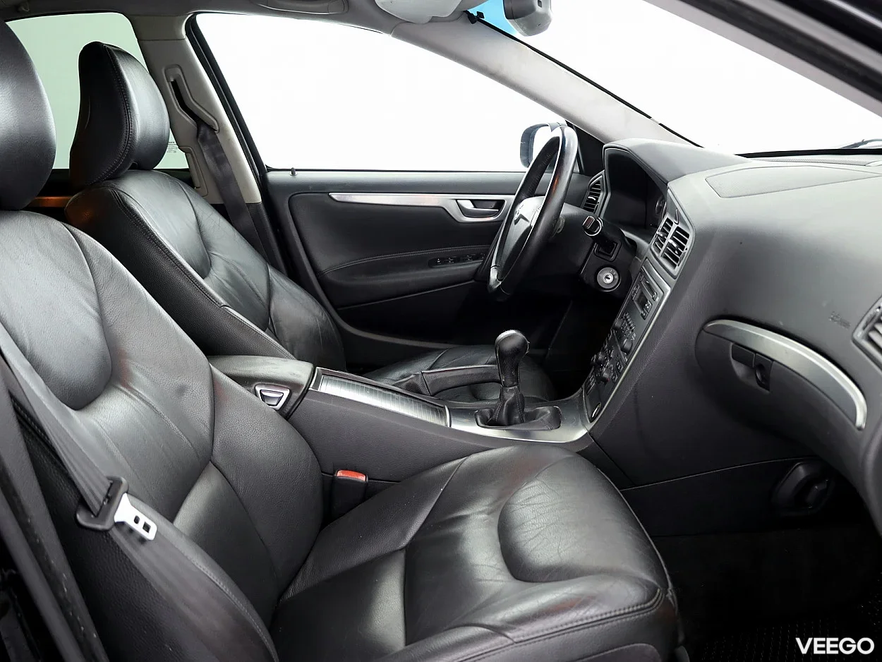 Volvo S60 2.4 104kW