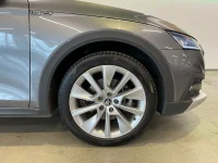 Skoda Octavia Scout 4x4 2 110kW thumbnail