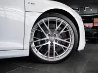 Audi R8 5.2 386kW thumbnail