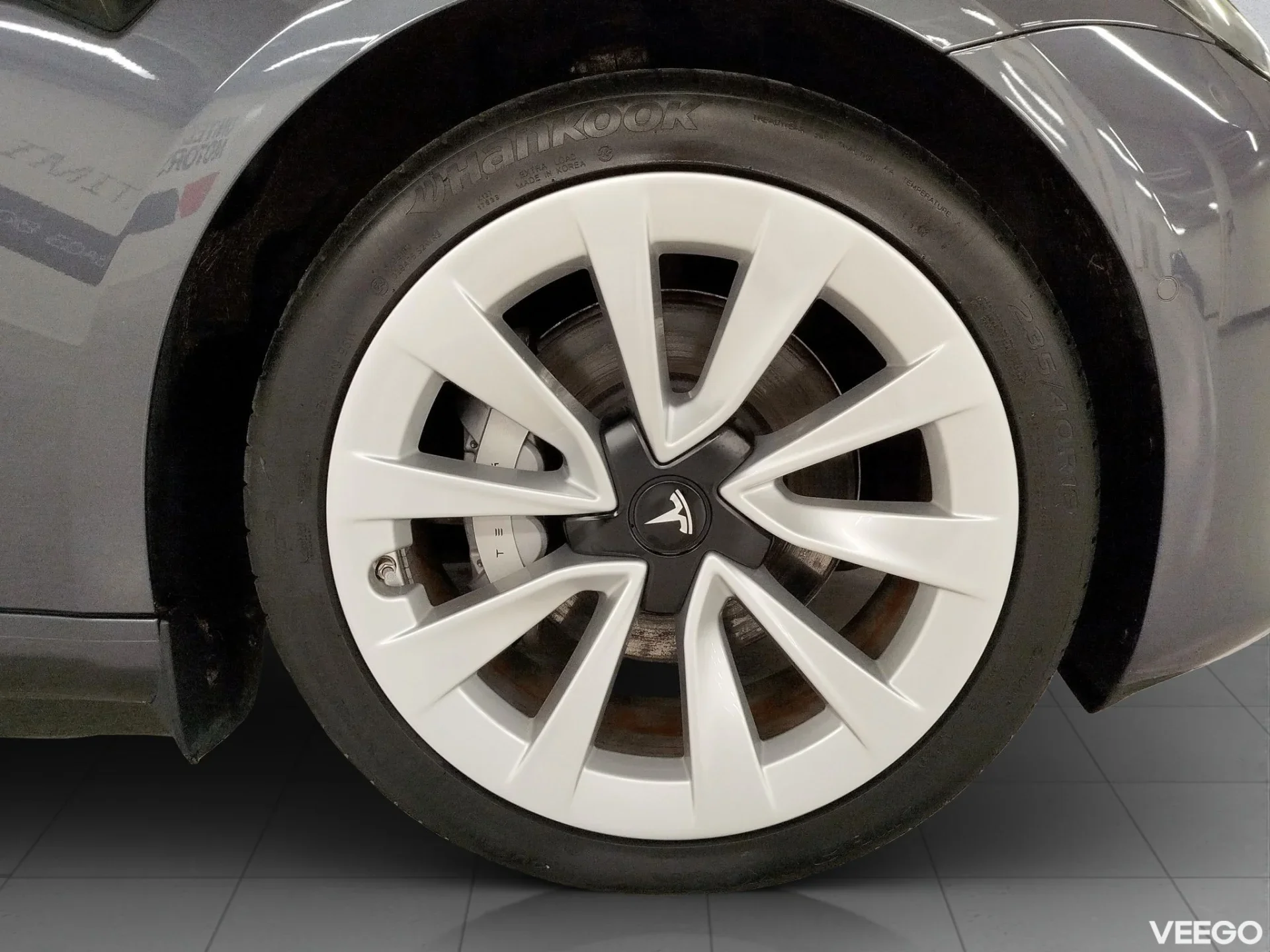 Tesla Model 3 Long Range Dual Motor , 366kW/498 PS