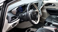 Chrysler Pacifica LIMITED 3.6 214kW thumbnail
