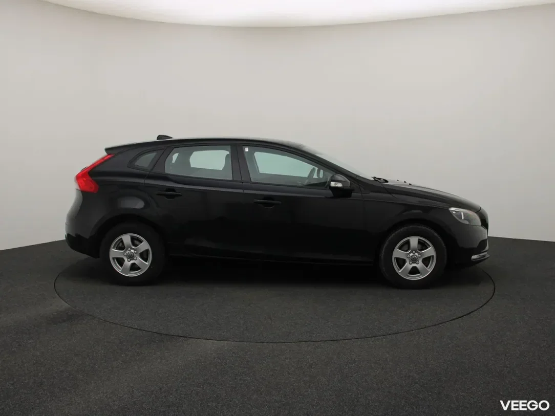 Volvo V40 1.6 84kW