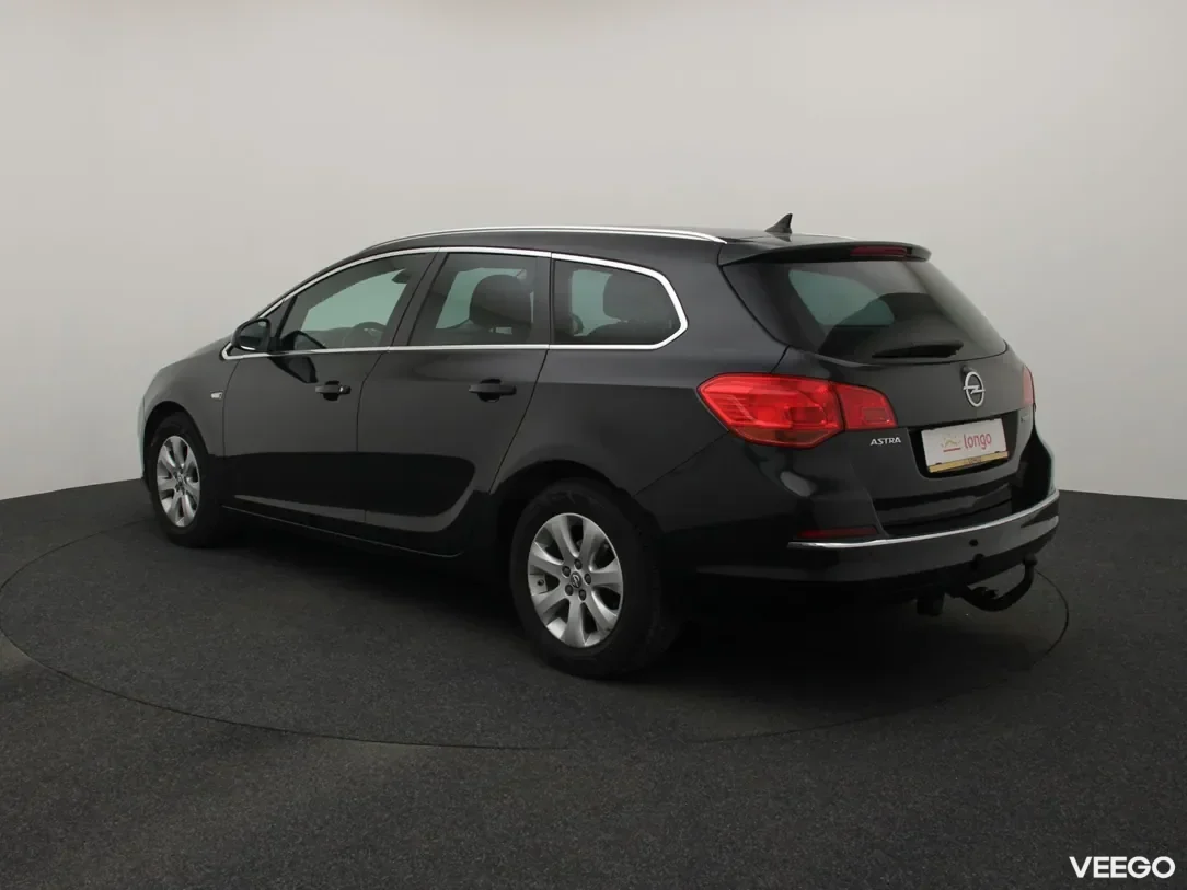 Opel Astra 1.4 103kW