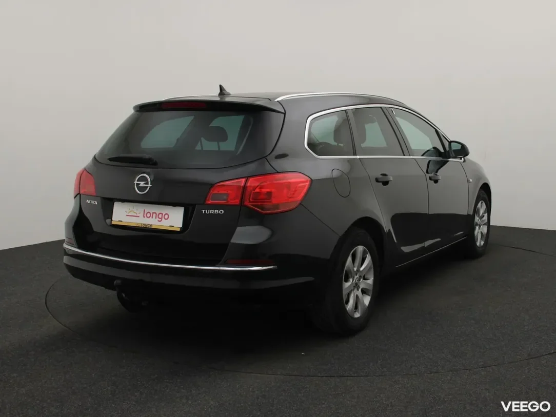 Opel Astra 1.4 103kW