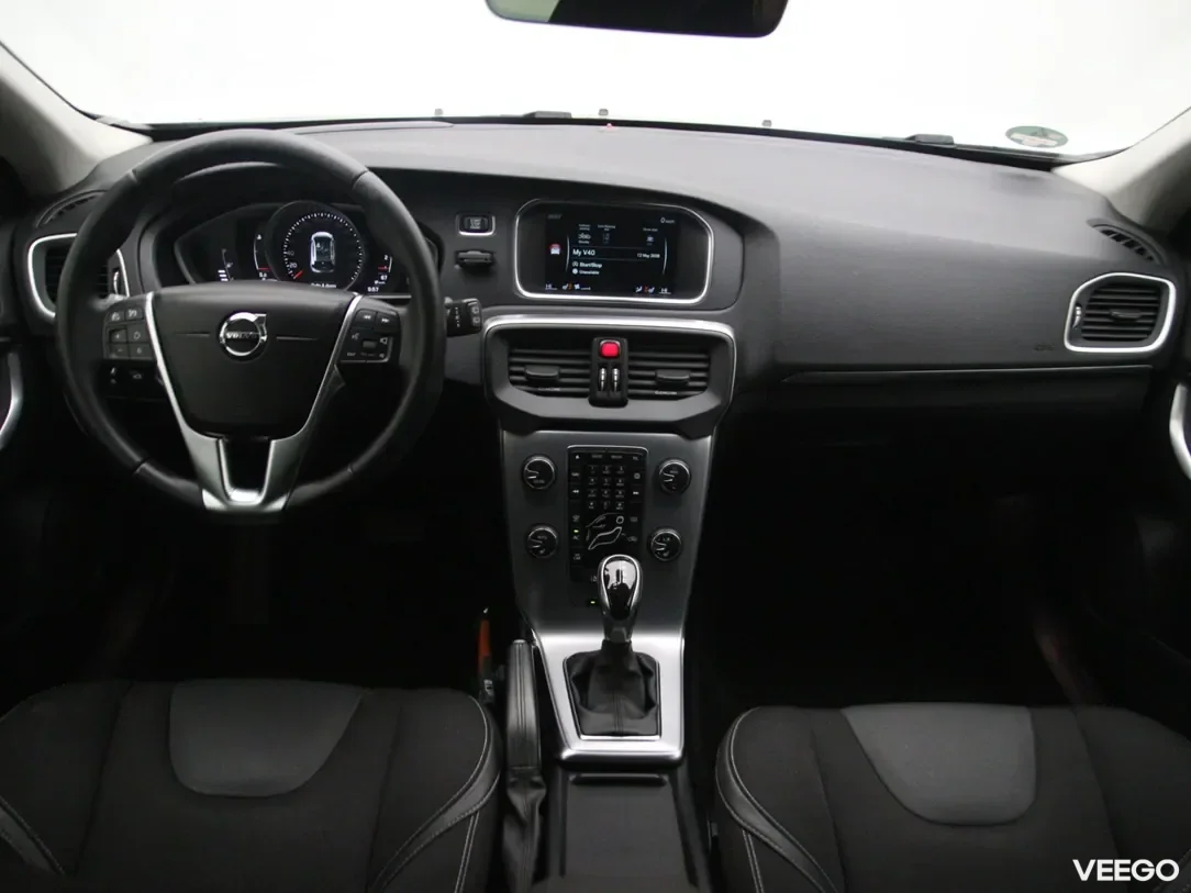 Volvo V40 2 140kW